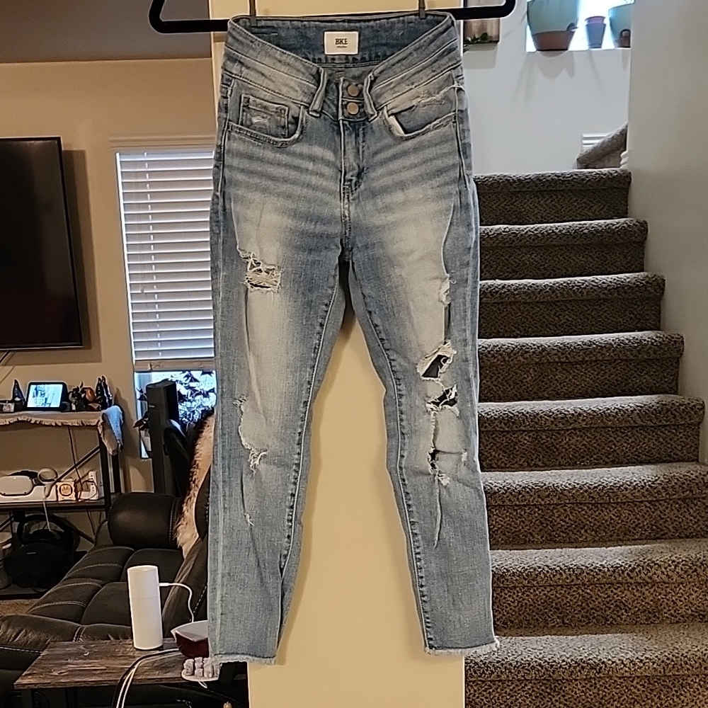 RDI Blue Ankle Cropped Jeans with Distressed Details